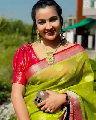 Aarohi Dike